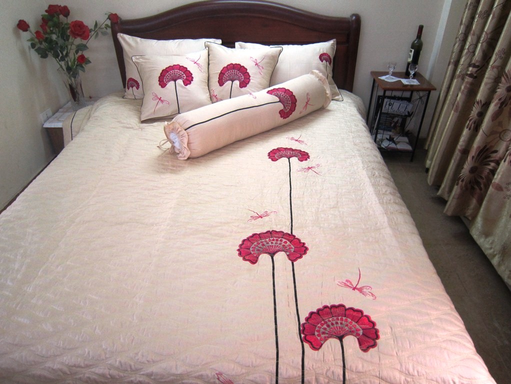 Embroidery Bed Set 8