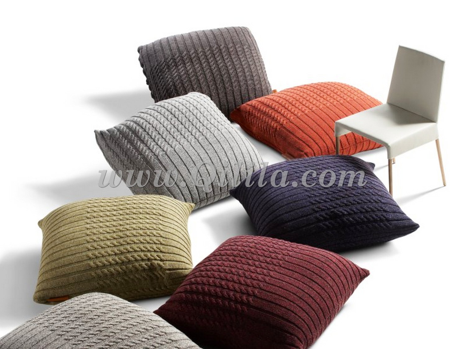 Cushion cover - hand knitting
